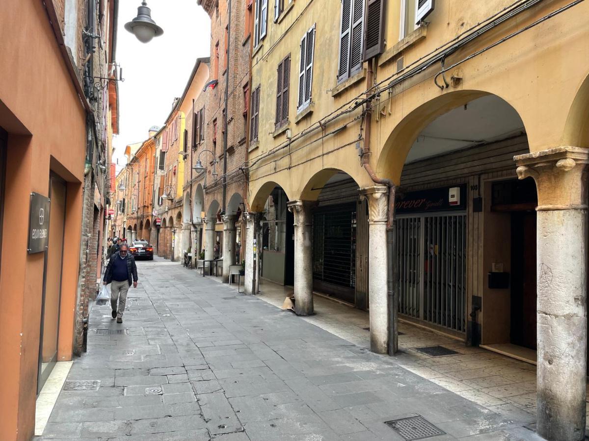 Ferienwohnung Le Civette Ferrara Exterior foto